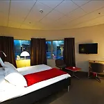 Отель Aiden By Western Haugesund Airport 3*