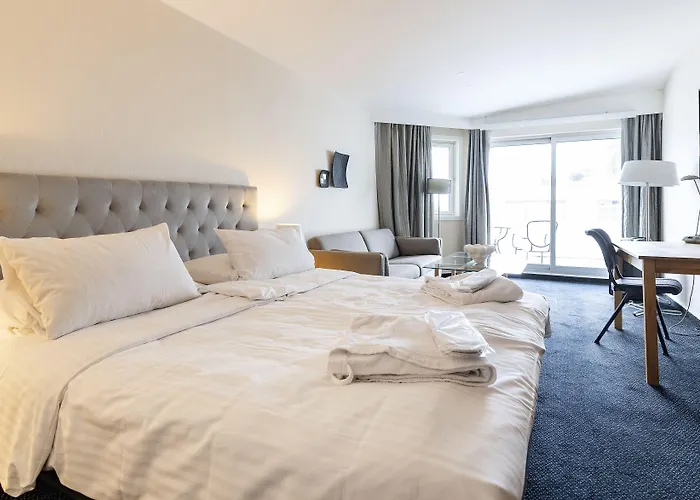Отель Aiden By Western Haugesund Airport 3*
